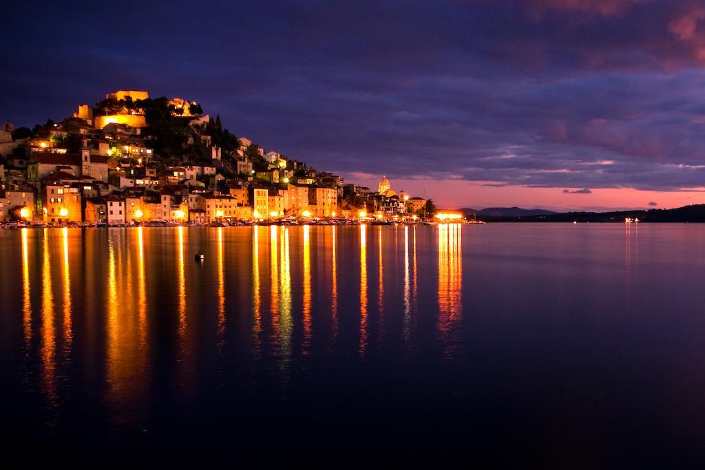 Sibenik Modern Apartment ภายนอก รูปภาพ