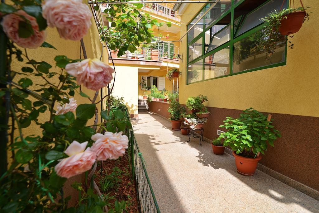 Sibenik Modern Apartment ภายนอก รูปภาพ